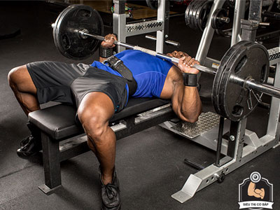 đau cơ sau khi tập gym