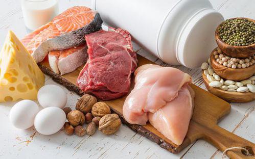 ăn nhiều thịt cá có dễ tăng cân không