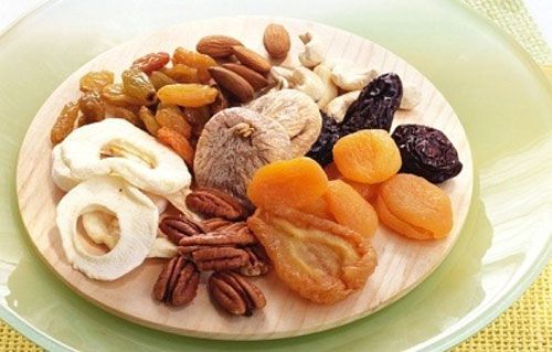 Trái cây khô chứa nhiều đường